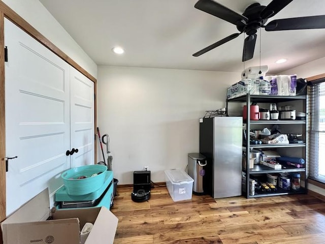 misc room featuring recessed lighting, a ceiling fan, wood finished floors, and a healthy amount of sunlight