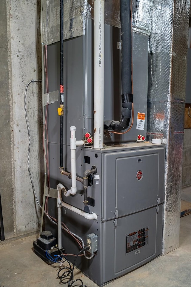 217 Rockhouse Rd, Hohenwald, TN 38462 - utilities with heating unit