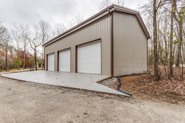 view of detached garage