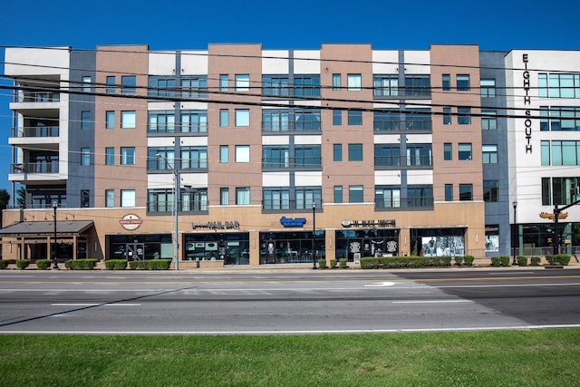 view of building exterior