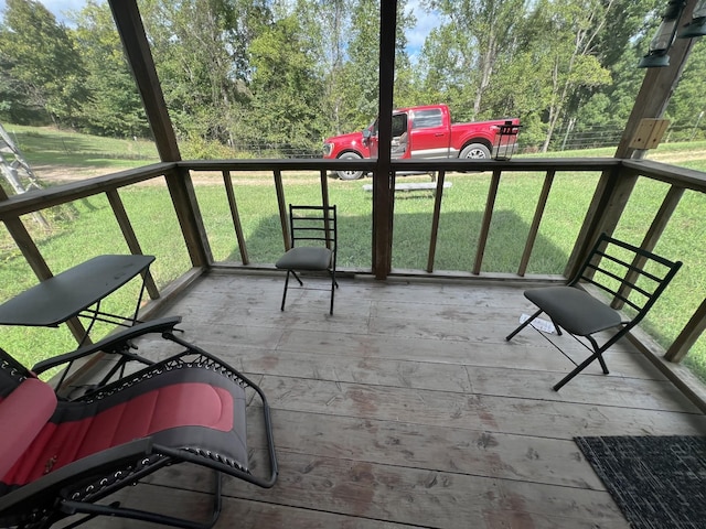 4231 Lylewood Rd, Indian Mound, TN 37079 - deck with a yard