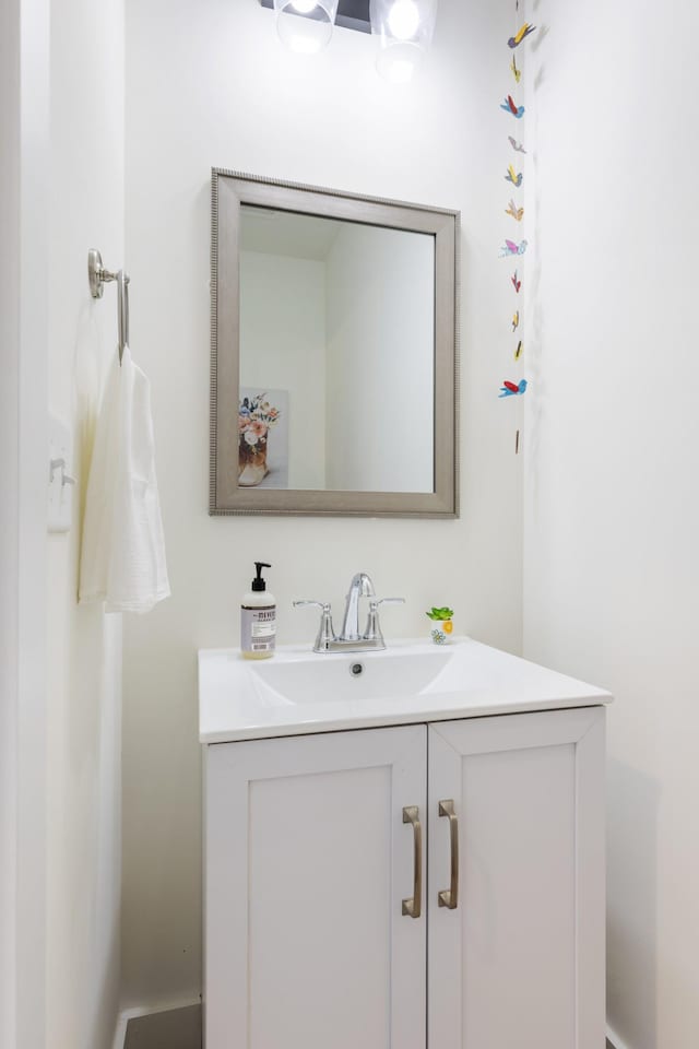 301 Harper Lndg Unit 301, Chapel Hill, TN 37034 - bathroom with vanity