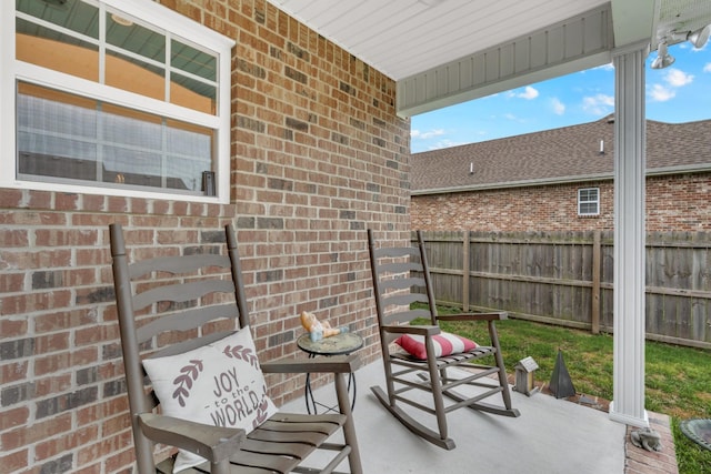 165 Daffodil Dr, Tullahoma, TN 37388 - view of patio / terrace with fence