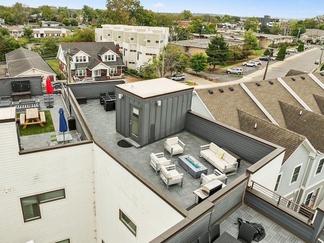 birds eye view of property featuring a residential view