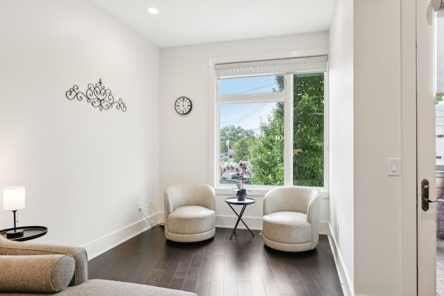 sitting room with recessed lighting, baseboards, and dark wood finished floors