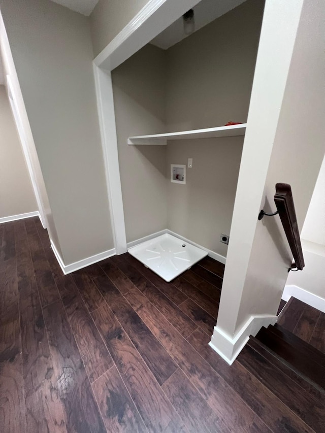 5136 Hunters Point Ln, Hermitage, TN 37076 - laundry room featuring washer hookup, hardwood / wood-style floors, and baseboards