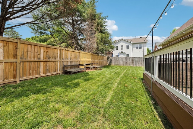 141 Fieldcrest Cir, Hendersonville, TN 37075 - view of yard