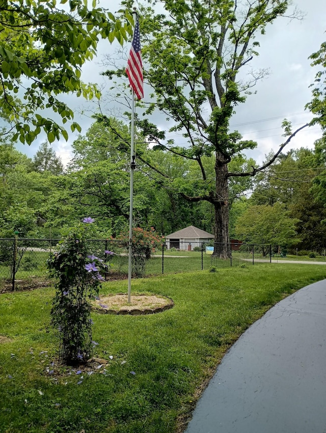 view of yard featuring fence