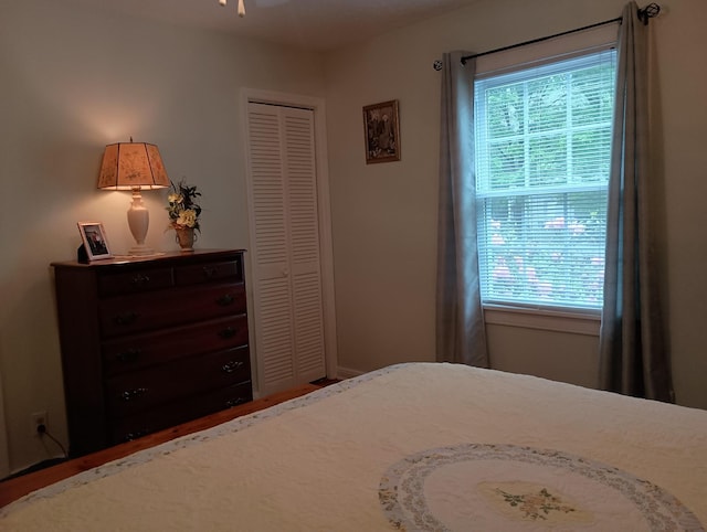 bedroom featuring a closet