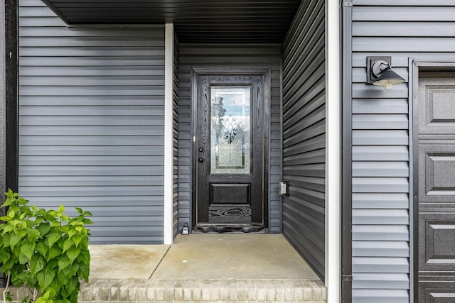 view of exterior entry