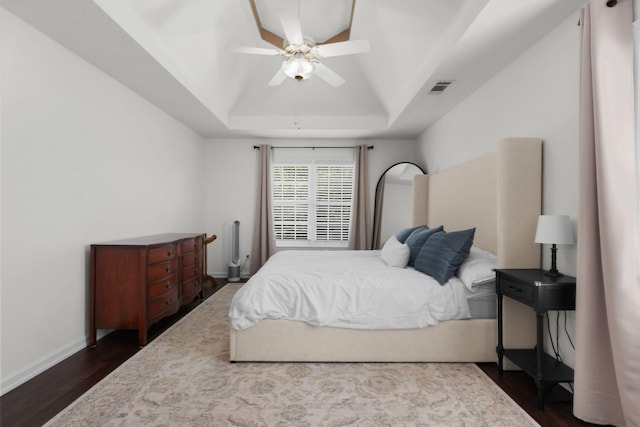 2011 Spring Meadow Cir, Spring Hill, TN 37174 - bedroom with dark wood finished floors, baseboards, a raised ceiling, lofted ceiling, and a ceiling fan