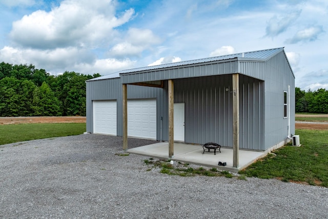 1317 Halls Mill Rd, Unionville, TN 37180 - view of outbuilding featuring an outbuilding