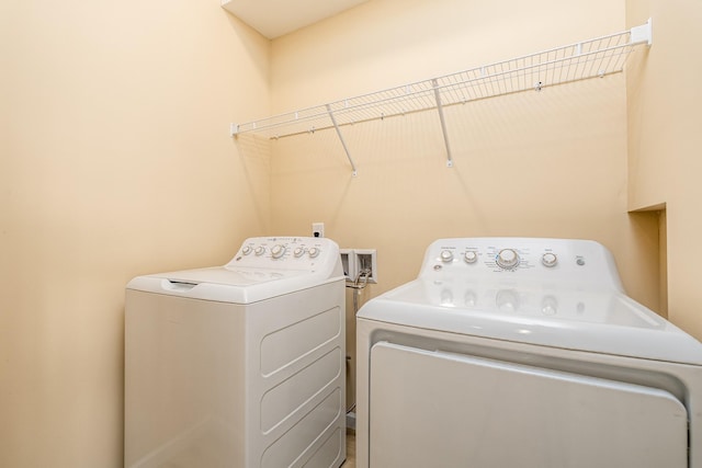 1317 Halls Mill Rd, Unionville, TN 37180 - washroom featuring independent washer and dryer and laundry area