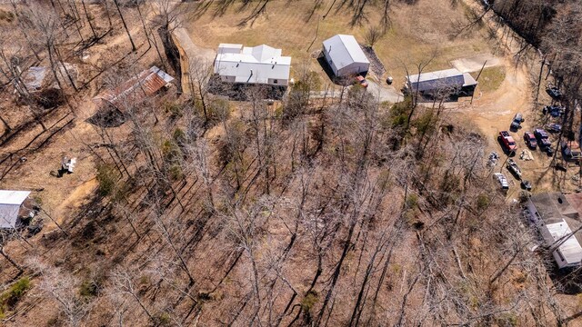 93 Honeysuckle Ln, Lobelville, TN 37097