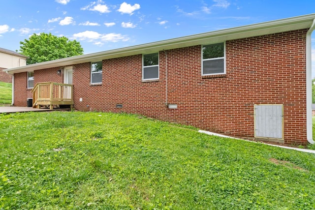846 Forrest Glen Dr, Old Hickory, TN 37138 - view of side of property with a lawn and brick siding
