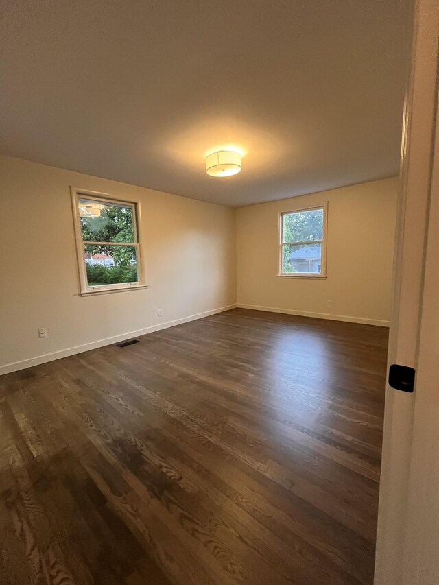 361 Binkley Dr, Nashville, TN 37211 - unfurnished room featuring dark wood-style flooring and baseboards