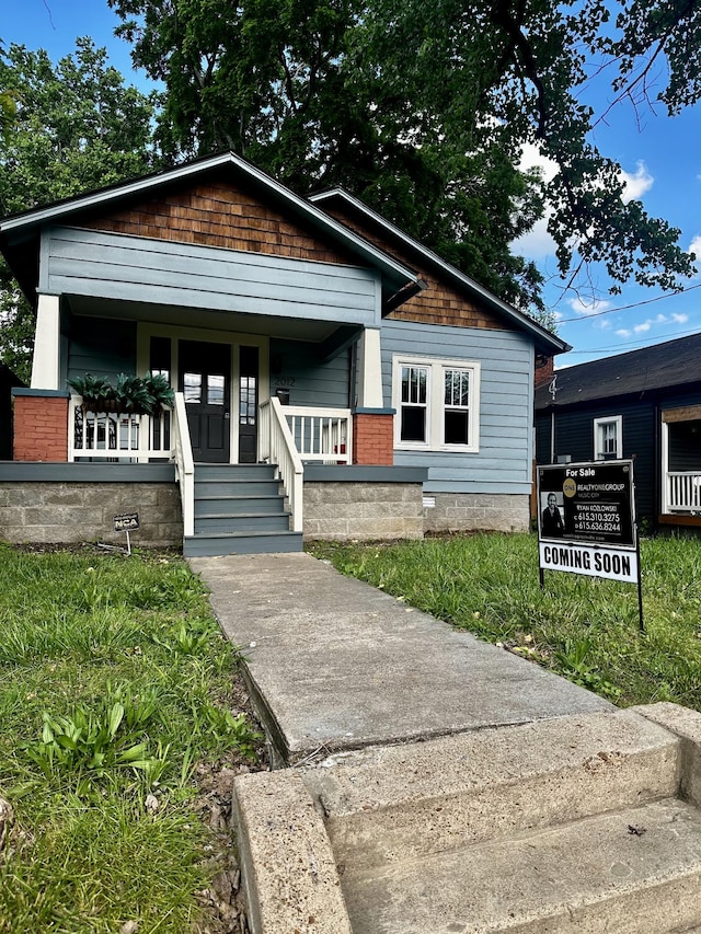 view of front of house with covered porch