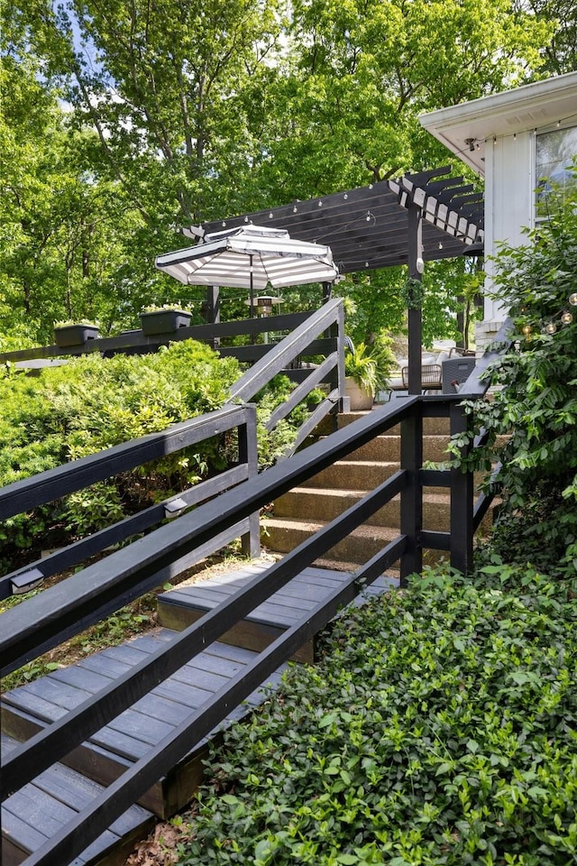 716 S Summerfield Dr, Madison, TN 37115 - wooden terrace with a pergola
