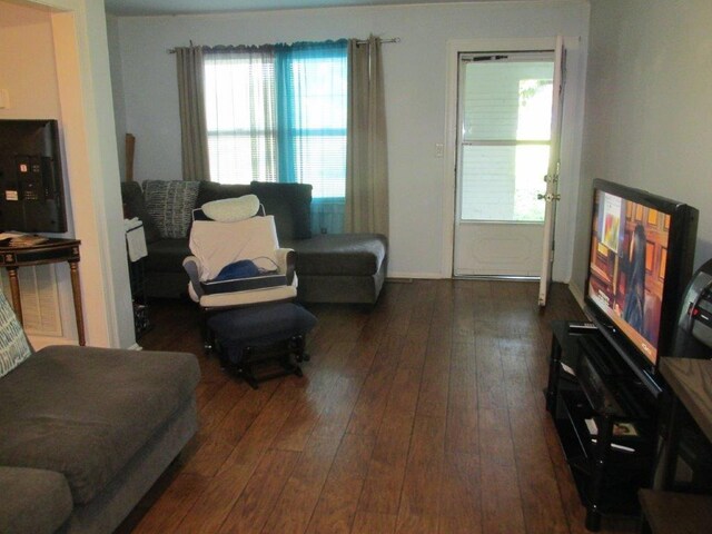102 Donelsonwood Dr, Nashville, TN 37214 - photo 8