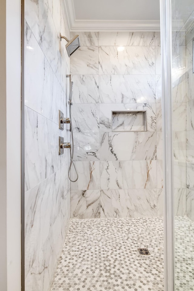 2509B Scovel St, Nashville, TN 37208 - full bath with crown molding and a shower stall