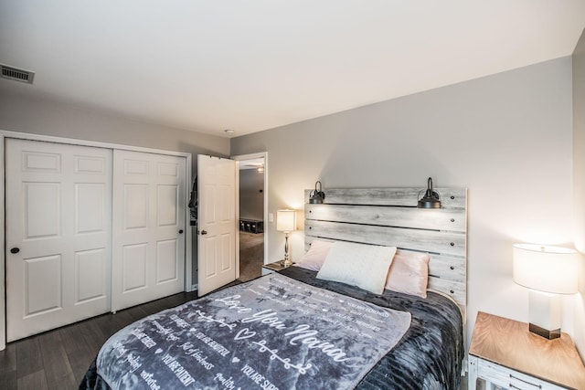 1505 Sylvan Park Ct, Mount Juliet, TN 37122 - bedroom with wood finished floors and a closet