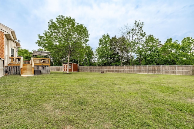 1505 Sylvan Park Ct, Mount Juliet, TN 37122 - view of yard featuring a storage shed, a deck, and an outdoor structure