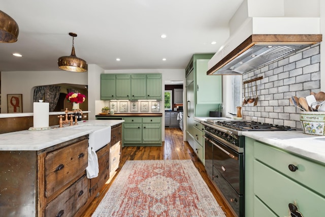 503 Brick Church Pike, Goodlettsville, TN 37072 - kitchen with premium range hood, tasteful backsplash, dark wood-style flooring, green cabinets, and double oven range