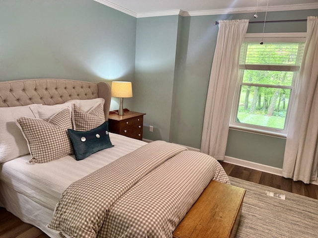 9404 Dove Field Ct, Brentwood, TN 37027 - bedroom with baseboards, ornamental molding, and wood finished floors