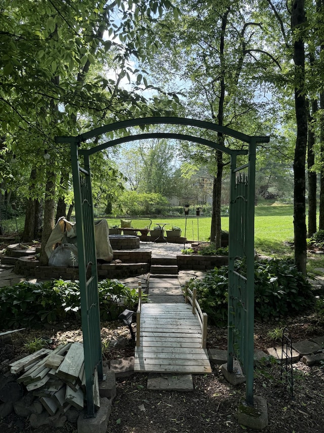9404 Dove Field Ct, Brentwood, TN 37027 - view of home's community featuring a yard