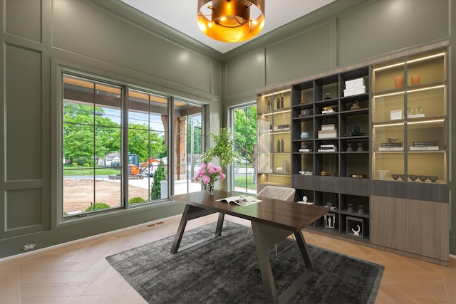 1408 Adams St, Franklin, TN 37064 - home office with a decorative wall