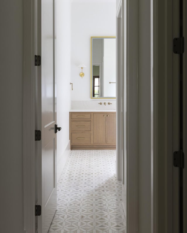 1408 Adams St, Franklin, TN 37064 - hall featuring light flooring and baseboards
