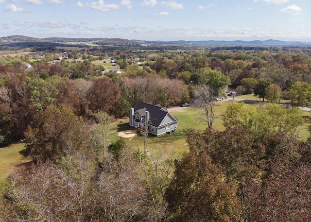 bird's eye view with a view of trees