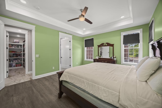 601 Joyce Ave, Lewisburg, TN 37091 - bedroom featuring baseboards, crown molding, a tray ceiling, and recessed lighting