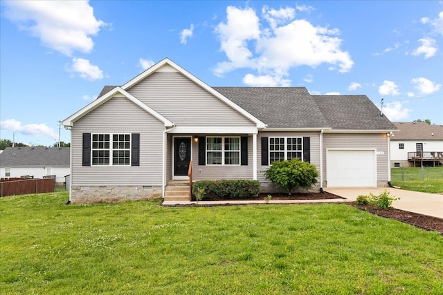 125 Southview Dr, Lewisburg, TN 37091 - single story home with fence, an attached garage, crawl space, concrete driveway, and a front yard