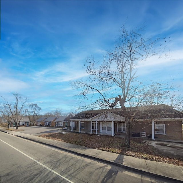 view of front of house featuring a residential view