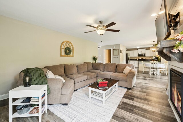 1305 Harmon Ln, Clarksville, TN 37042 - photo 10