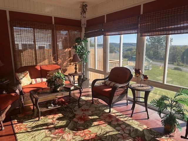 view of sunroom / solarium