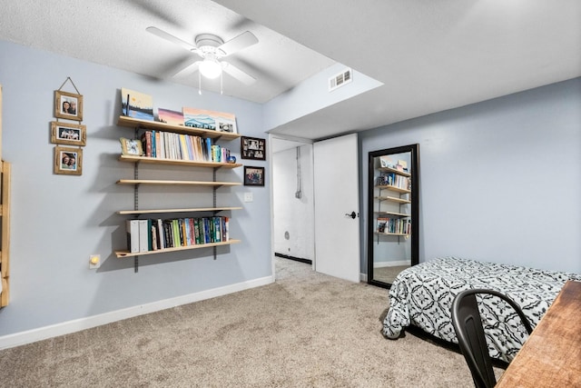 460 Seven Springs Rd, Clarksville, TN 37043 - sitting room with baseboards, ceiling fan, visible vents, and carpet