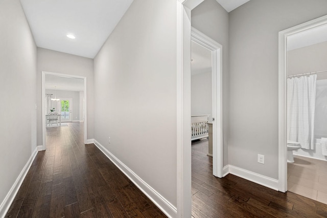 567 Oakvale Ln, Mount Juliet, TN 37122 - hall featuring dark wood-style floors, baseboards, and recessed lighting