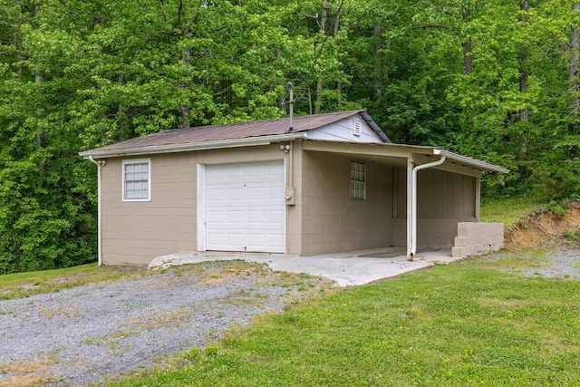 455 No Pone Valley Rd NW, Georgetown, TN 37336 - garage featuring driveway and a forest view