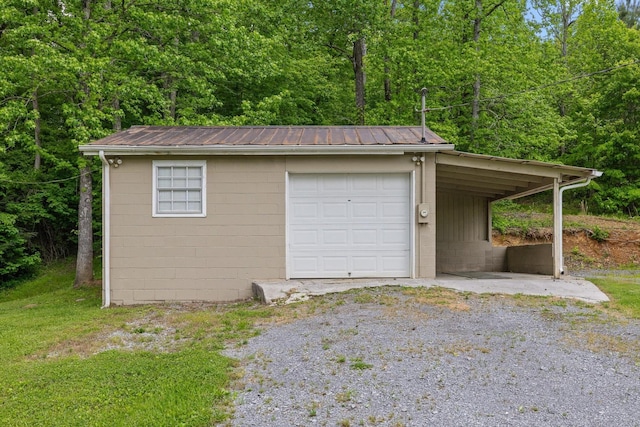455 No Pone Valley Rd NW, Georgetown, TN 37336 - garage featuring a forest view and a garage