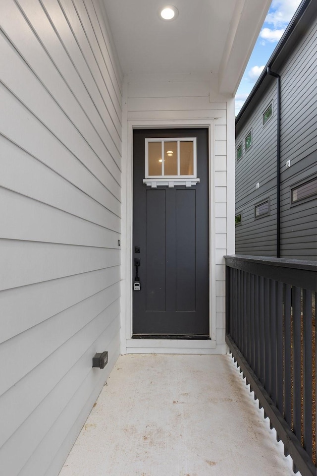 view of exterior entry