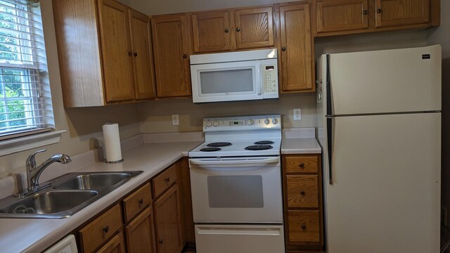 290 Lake Chateau Dr, Hermitage, TN 37076 - photo 6