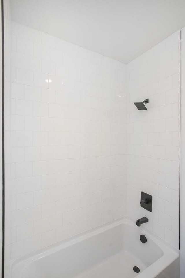 132 W Cassa Way, Mount Juliet, TN 37122 - full bath with shower / washtub combination