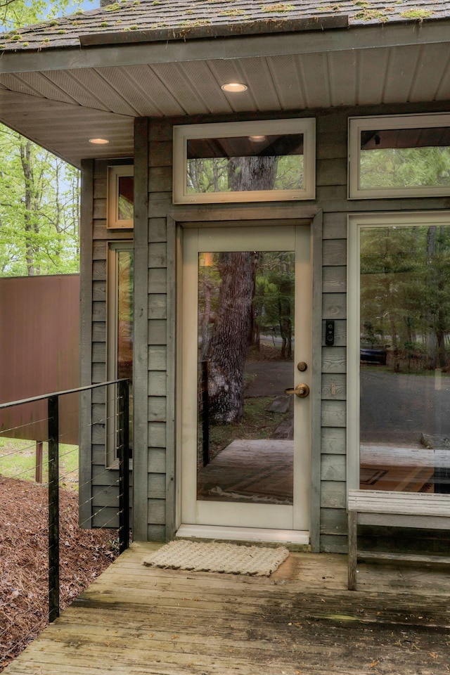 view of entrance to property