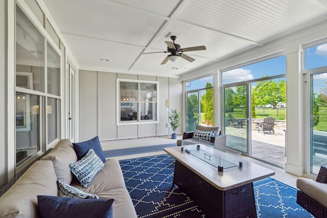 view of sunroom / solarium