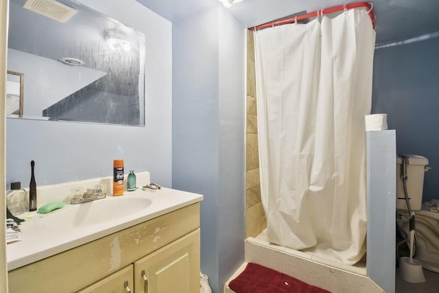 119 Sleepy Hollow Dr, Springfield, TN 37172 - bathroom featuring a shower stall and vanity