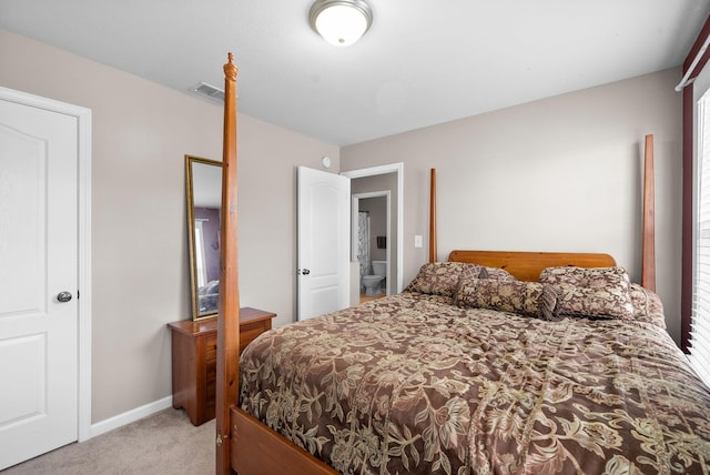3144 Holly Pt, Clarksville, TN 37043 - bedroom with light colored carpet, visible vents, and baseboards