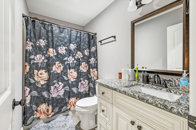 855 Sneed Blvd, Lafayette, TN 37083 - bathroom featuring toilet, a shower with curtain, and vanity