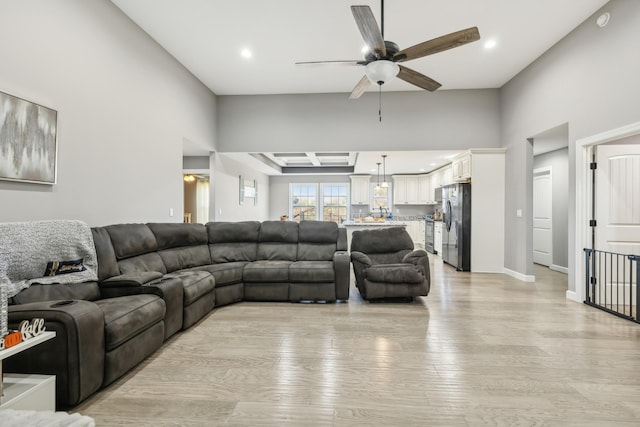 855 Sneed Blvd, Lafayette, TN 37083 - living area with ceiling fan, baseboards, light wood finished floors, and recessed lighting